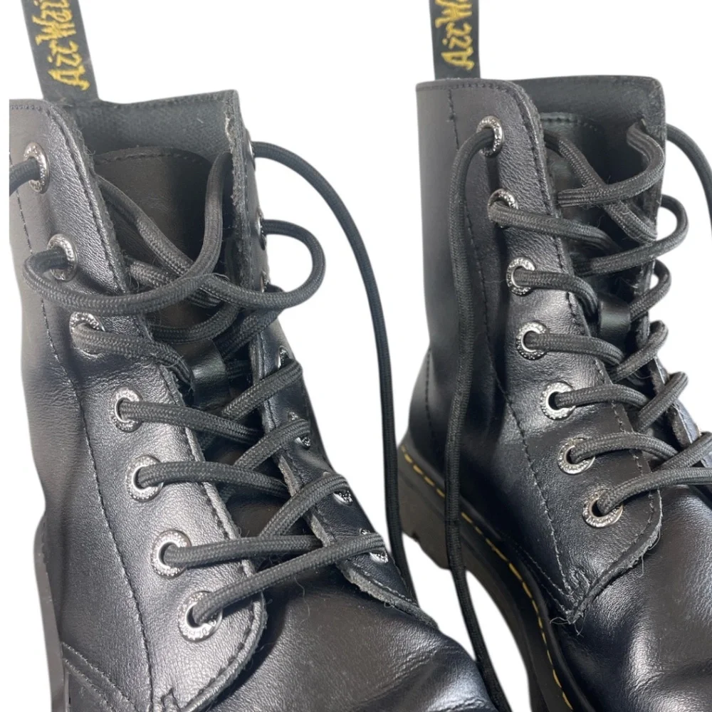 Dr. Martins Luana 7 Eye Combat Boots Black w/Yelllow Stitching Womens Size 9 - Picture 8 of 14